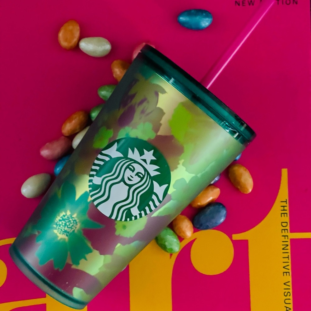 NEW🥤STARBUCKS Summer 2022 Strawberry Fields Soft Touch Grande Tumbler